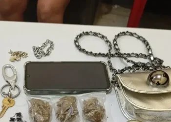 Duas mulheres são presas com quase 66 gramas de drogas em Cruzeiro do Sul