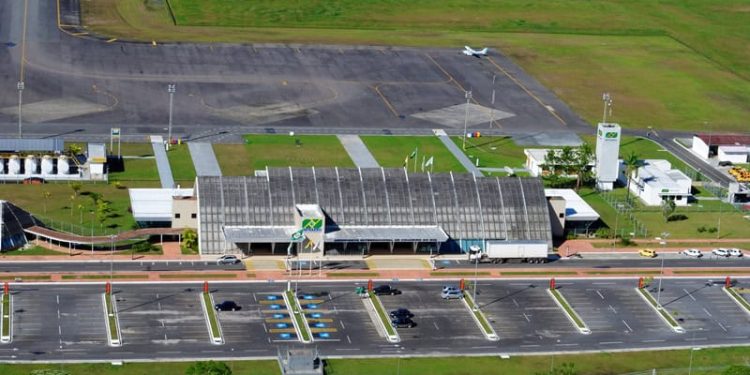 De R$ 2 para R$ 42: mudanças no Aeroporto de Cruzeiro do Sul geram indignação com aumento de tarifa